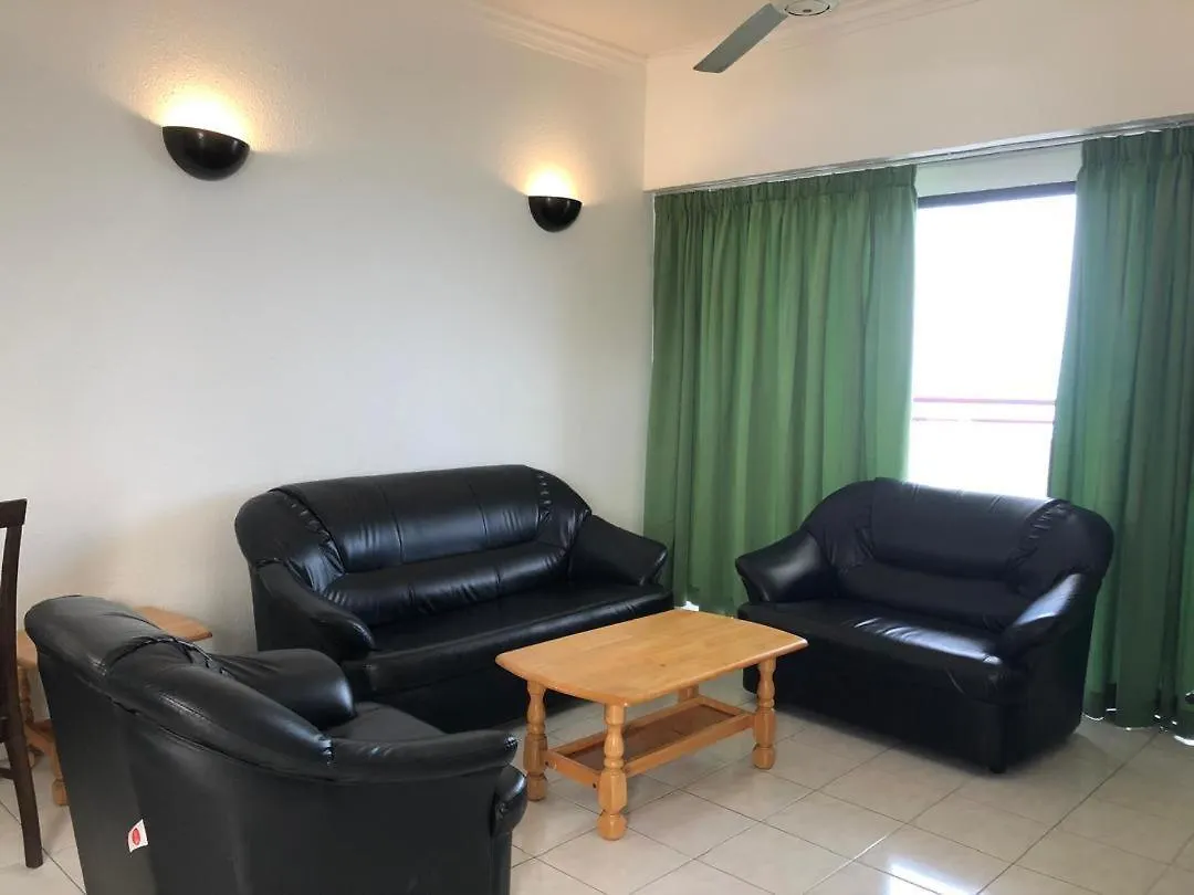 Hotel Sri Sayang Apartments Batu Ferringhi